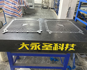 五金或金屬板材制造廠選購(gòu)精密矯平機(jī)的原因？</a>